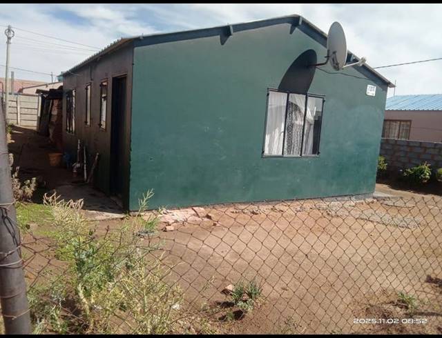 2 BEDROOM HOUSE FOR SALE IN BLUEGUM VIEW